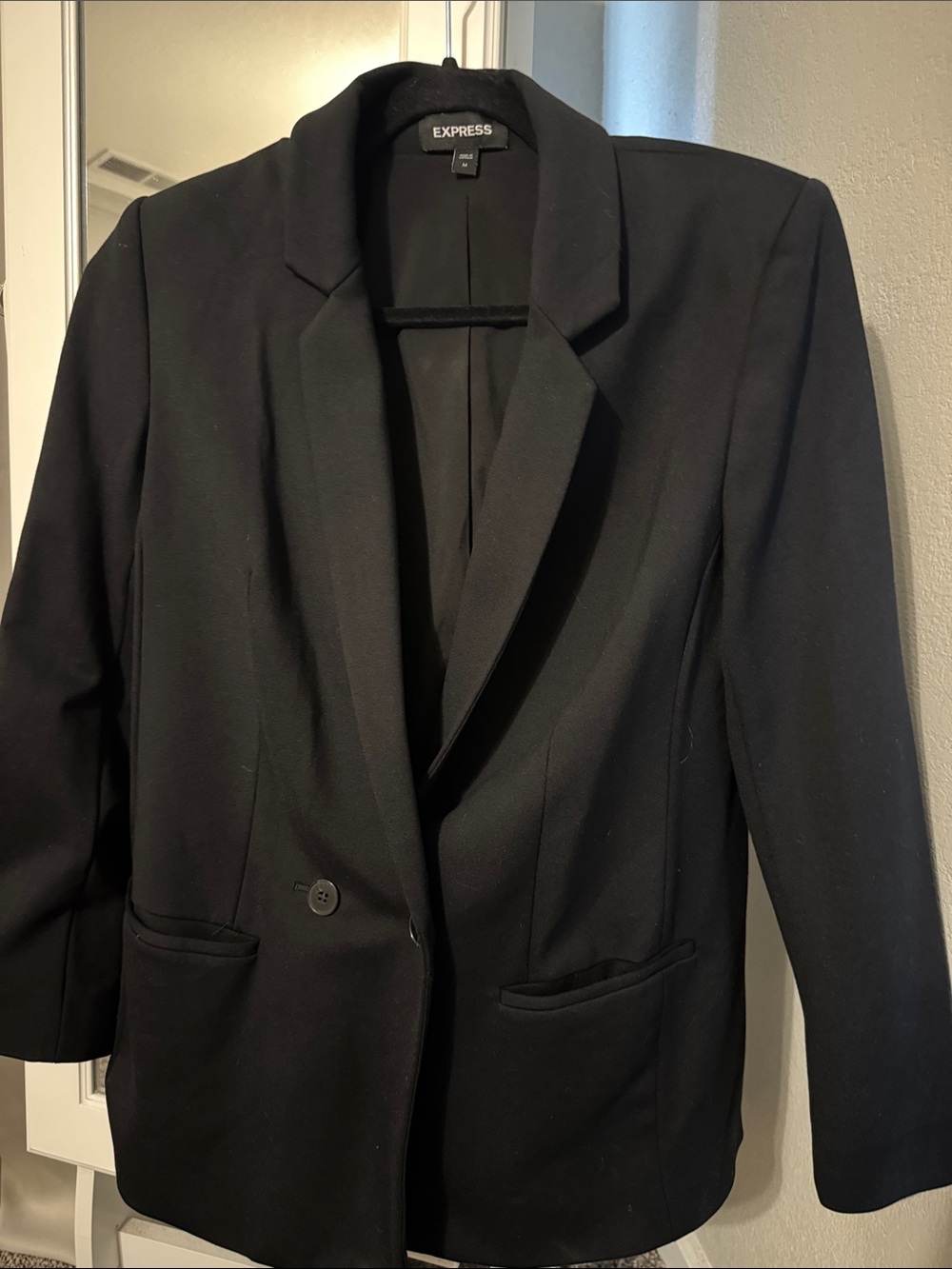 Express Black Single-Button Women's Blazer